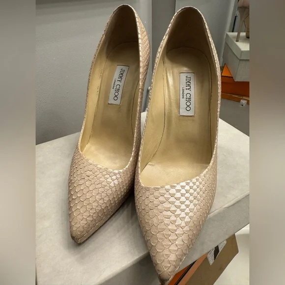 Jimmy Choo Cream Textured Heels - Picture 1 of 4